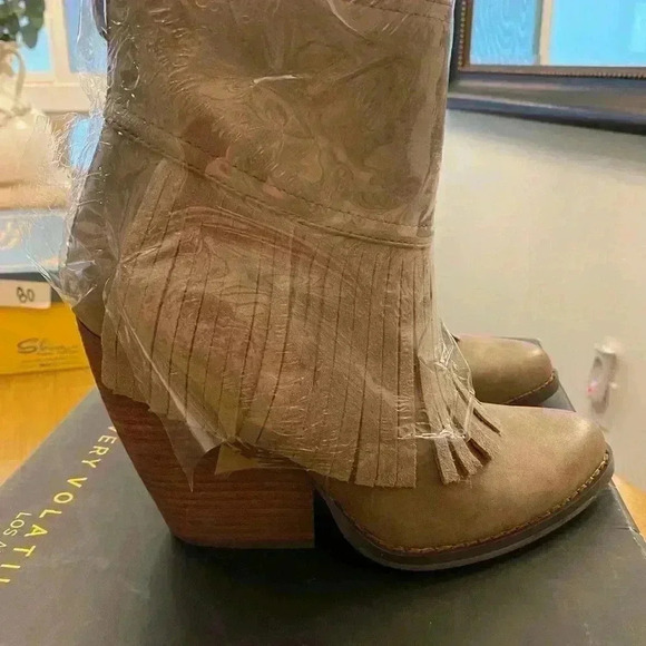 Women's Fringed booties faux leather Khloe high ankle Very Volatile 7.5 new‎ - Picture 6 of 13
